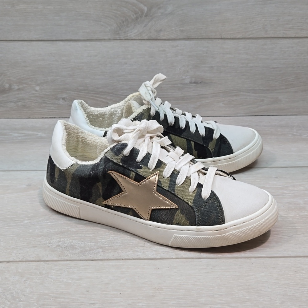 Steven NY Women Reeves Stars Camo sneakers shoes sz 8M